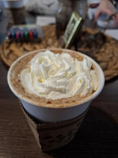 Grindhrs Coffee & Community